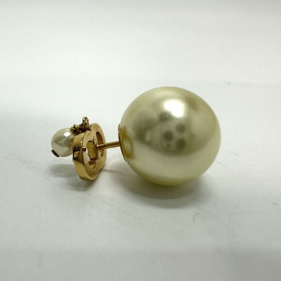 DIOR Gold Pearl Earrings - Picture 4 of 14